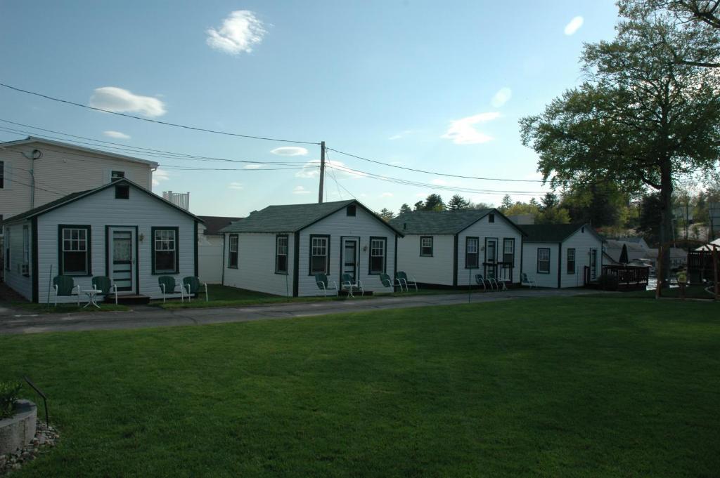 Channel Waterfront Cottages Weirs Beach Chambre photo