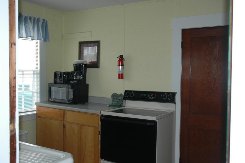 Channel Waterfront Cottages Weirs Beach Chambre photo