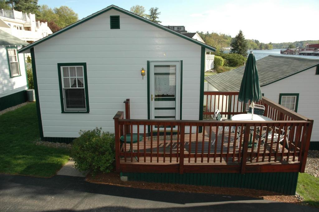 Channel Waterfront Cottages Weirs Beach Chambre photo